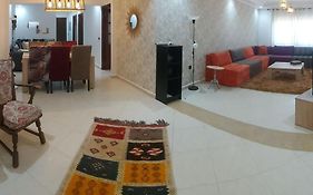 Spacieux 4 Ch, Family Only, 2 Min De La Plage